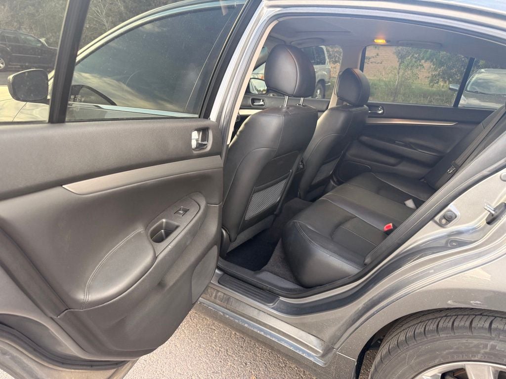 2011 INFINITI G37 X Sport Appearance Edition