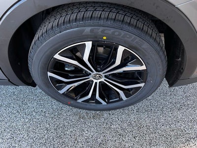 2023 Toyota Crown XLE