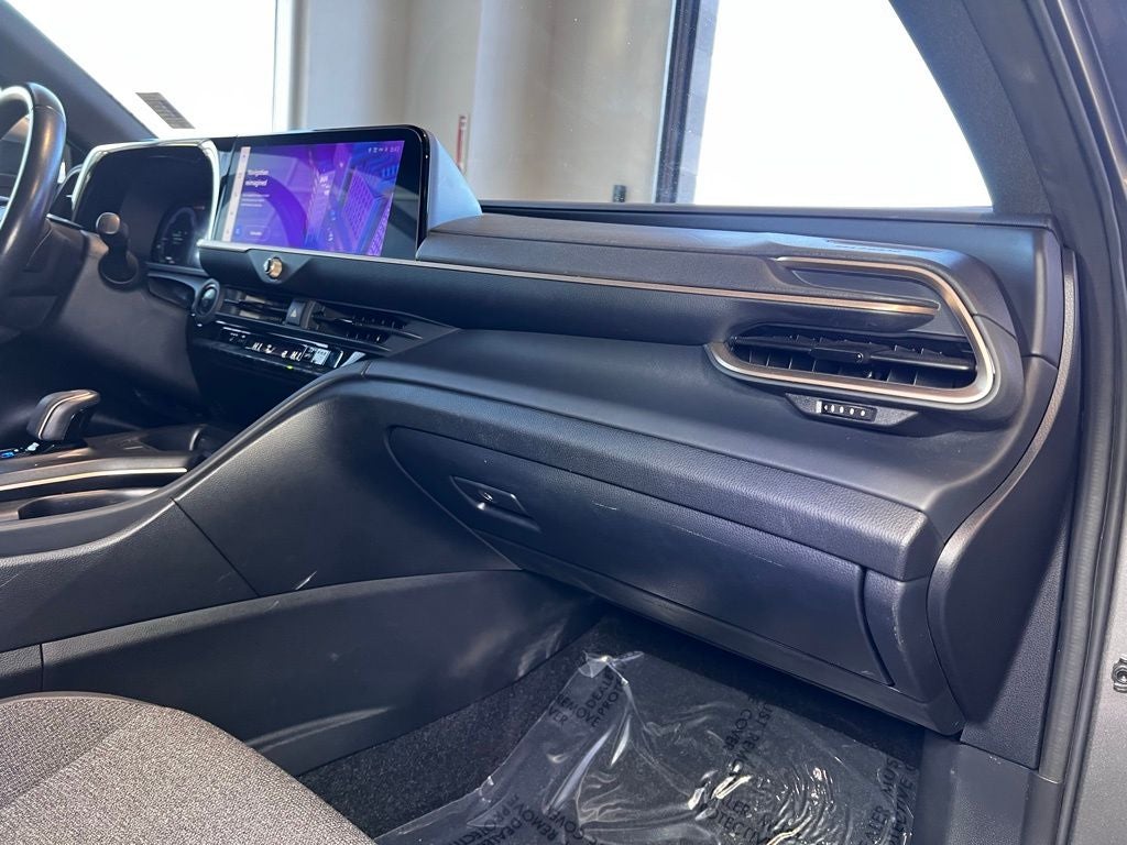 2023 Toyota Crown XLE