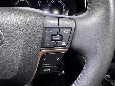 2025 Toyota Crown Signia Limited