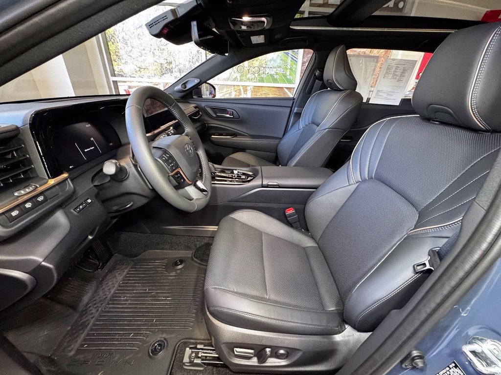 2026 Toyota Crown Signia Limited