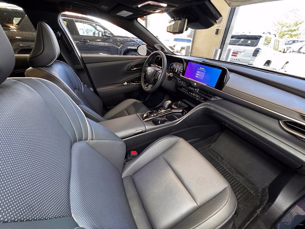 2026 Toyota Crown Signia Limited
