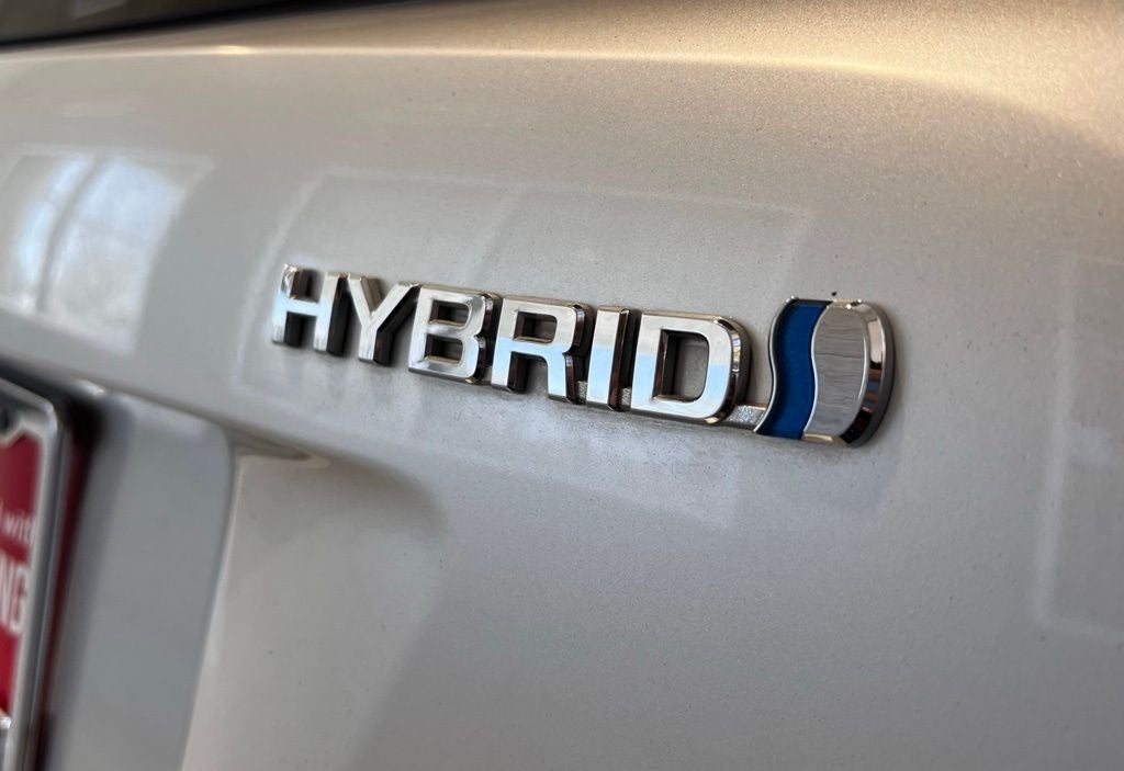 2016 Toyota Prius Three