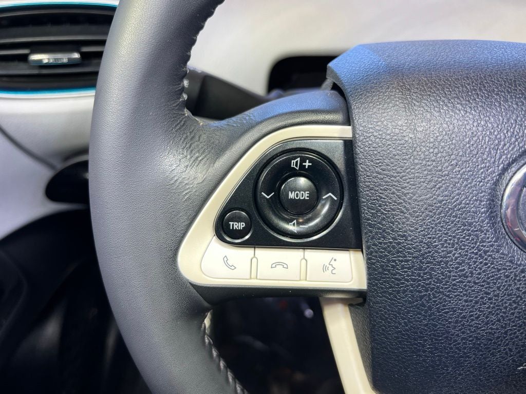 2016 Toyota Prius Three