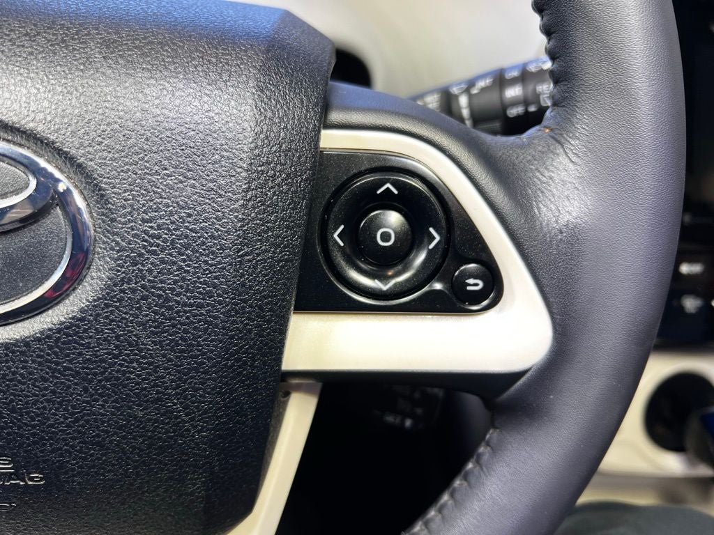 2016 Toyota Prius Three