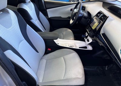 2016 Toyota Prius Three