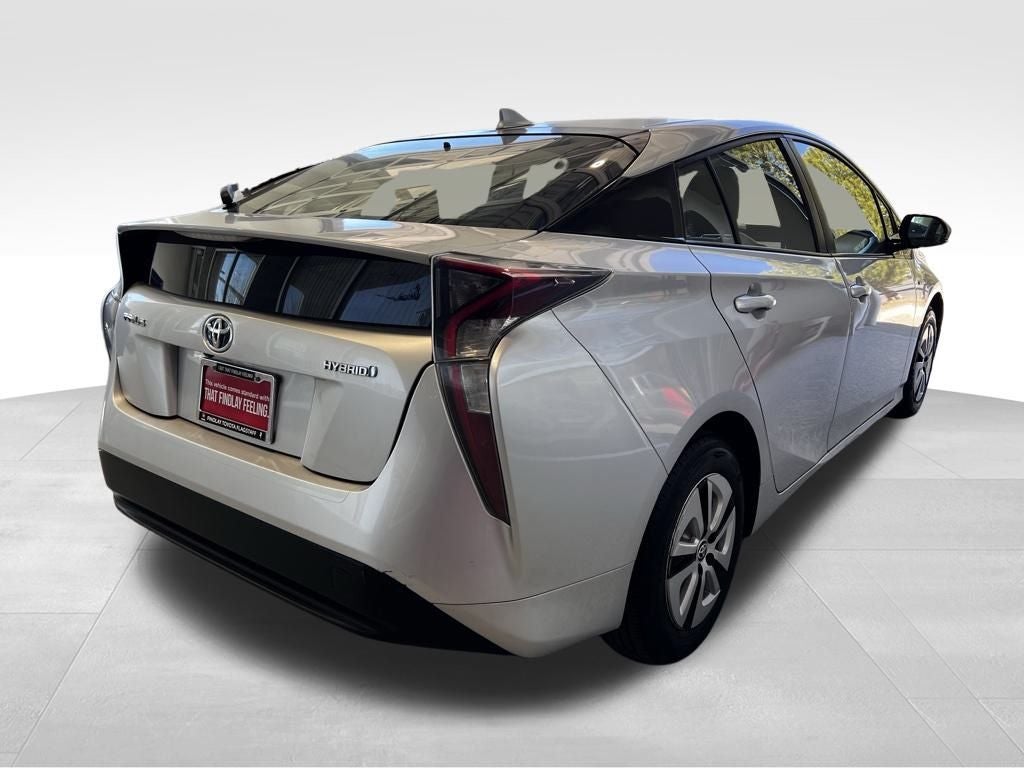 2016 Toyota Prius Three