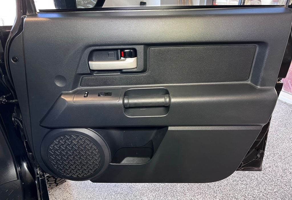 2012 Toyota FJ Cruiser Base
