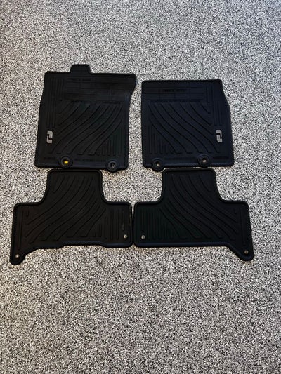 2012 Toyota FJ Cruiser Base