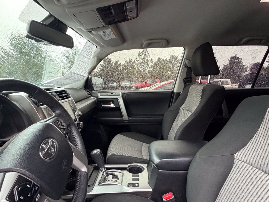 2020 Toyota 4Runner SR5