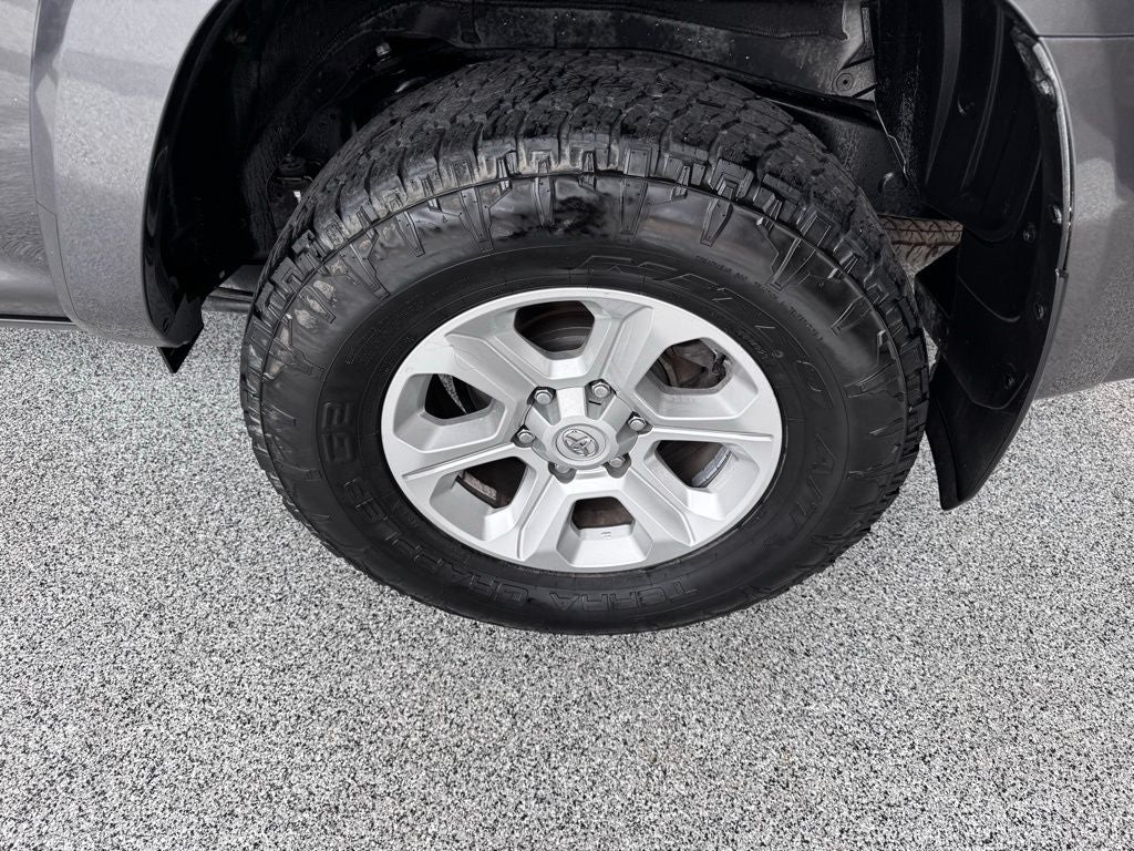 2023 Toyota 4Runner SR5
