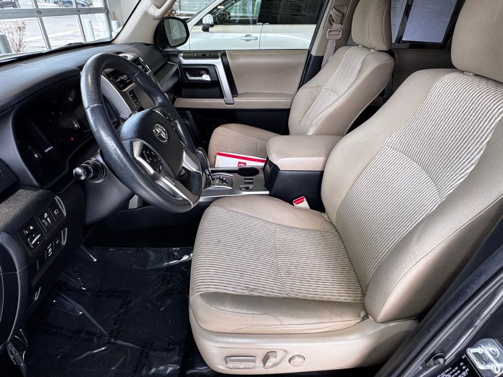 2023 Toyota 4Runner SR5