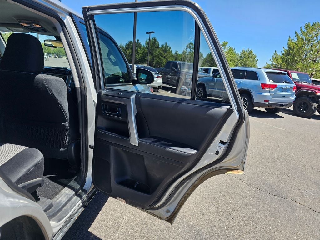 2023 Toyota 4Runner SR5