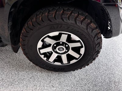 2024 Toyota 4Runner TRD Off-Road Premium