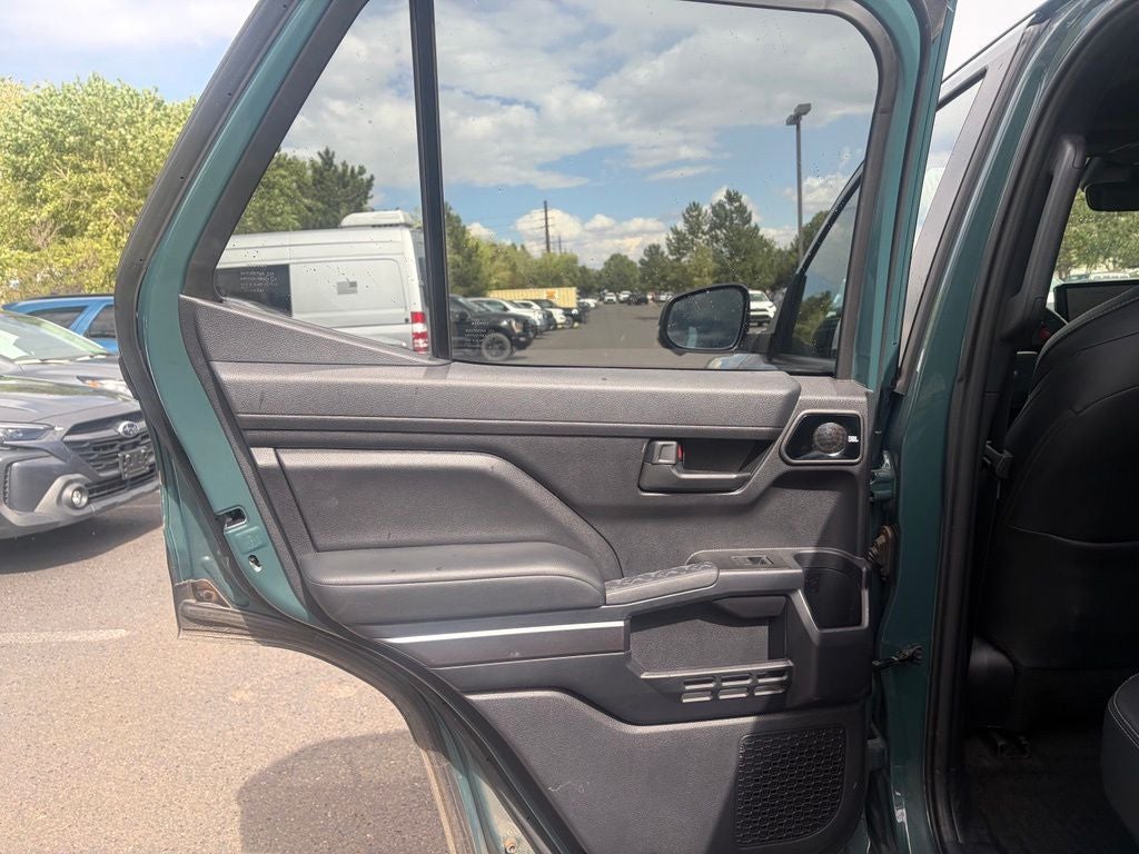 2025 Toyota 4Runner TRD Off-Road Premium