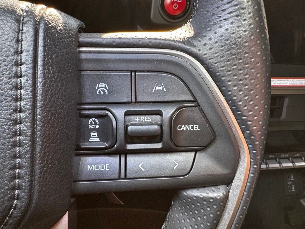 2025 Toyota 4Runner i-FORCE MAX Hybrid TRD Off Road