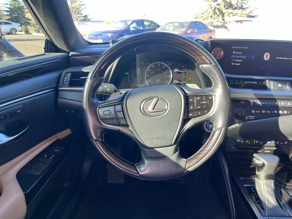 2019 Lexus ES 300h