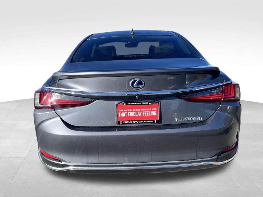 2019 Lexus ES 300h