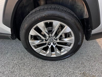 2019 Toyota RAV4 XLE Premium