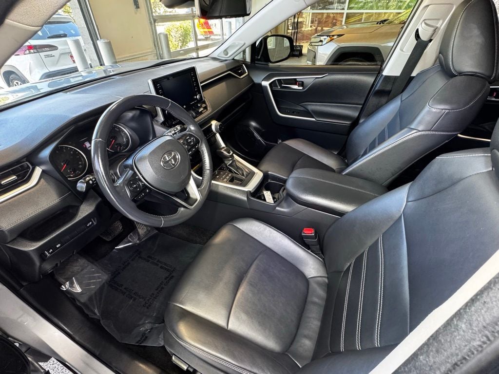 2019 Toyota RAV4 XLE Premium