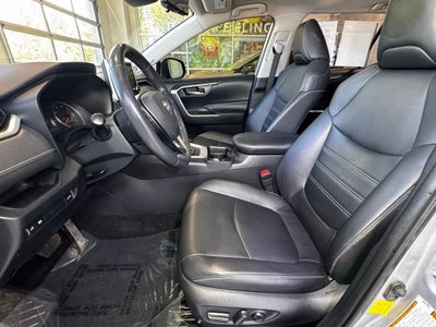 2019 Toyota RAV4 XLE Premium