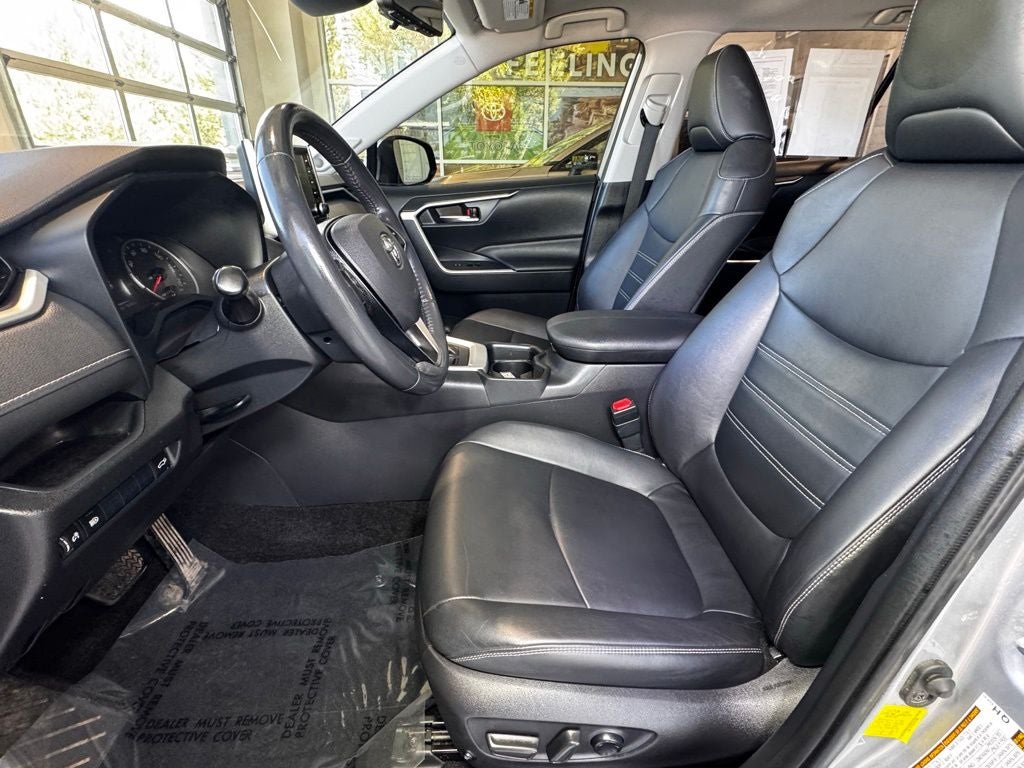 2019 Toyota RAV4 XLE Premium