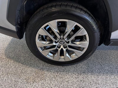 2019 Toyota RAV4 XLE Premium