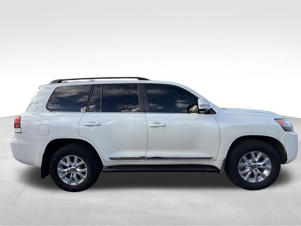 2019 Toyota Land Cruiser Base