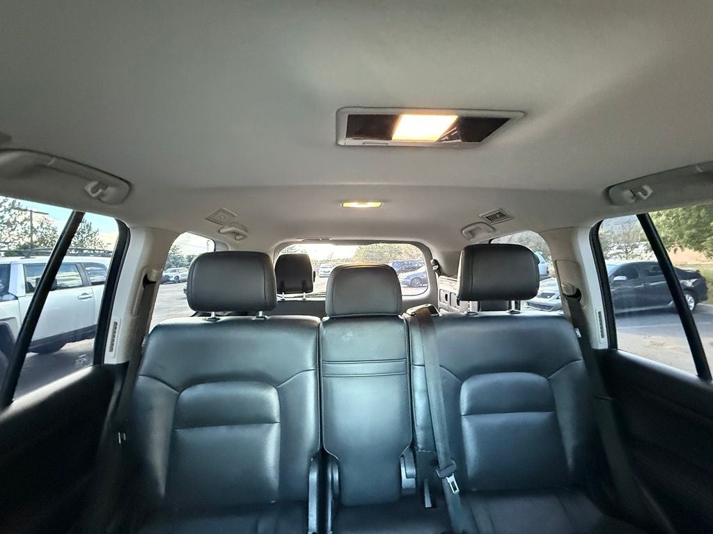 2019 Toyota Land Cruiser Base