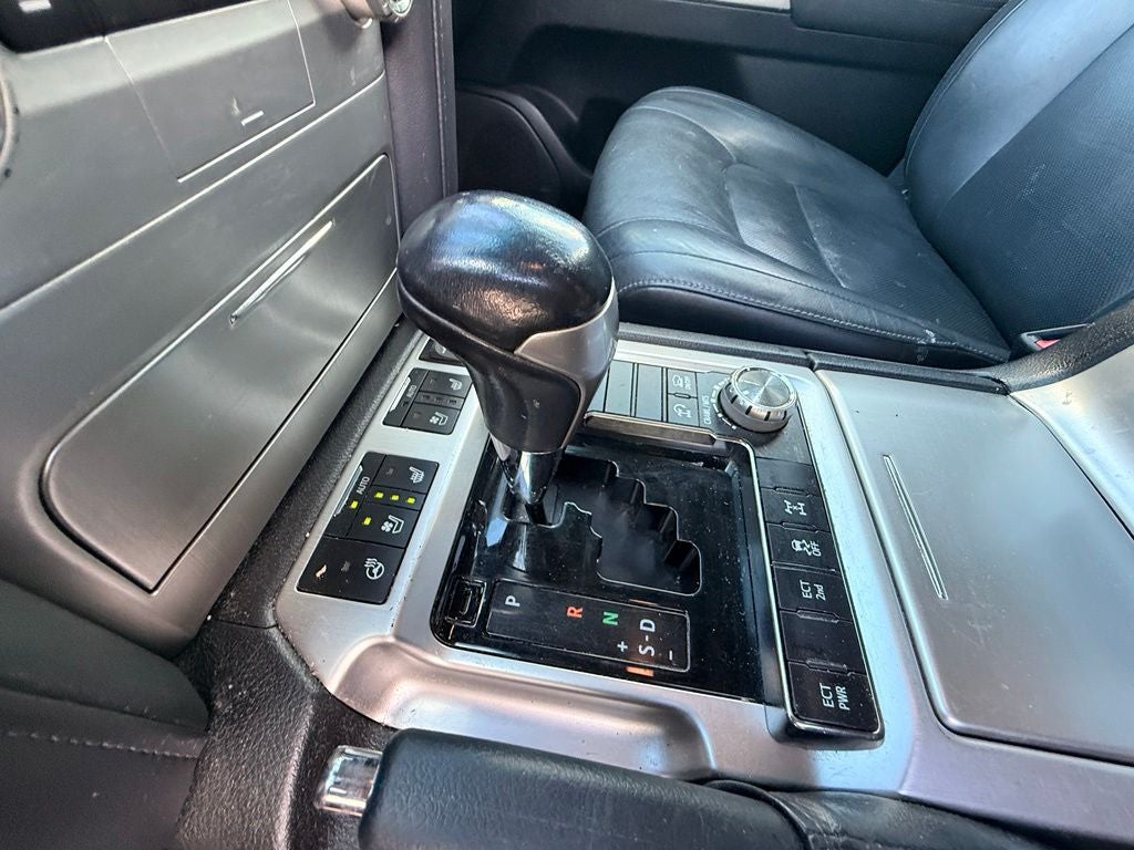 2019 Toyota Land Cruiser Base