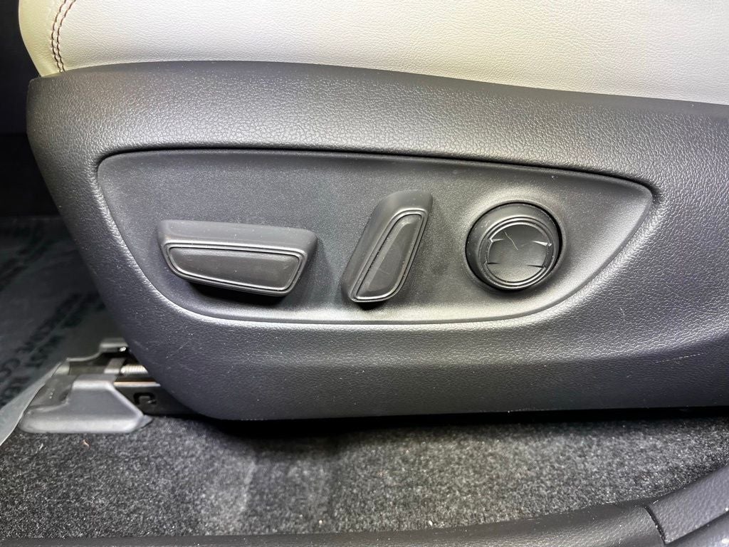 2025 Toyota RAV4 Hybrid Limited