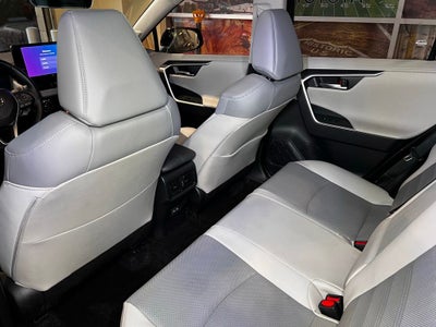 2025 Toyota RAV4 Hybrid Limited