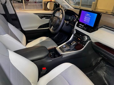 2025 Toyota RAV4 Hybrid Limited