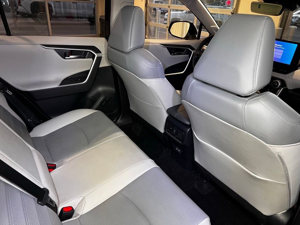 2025 Toyota RAV4 Hybrid Limited