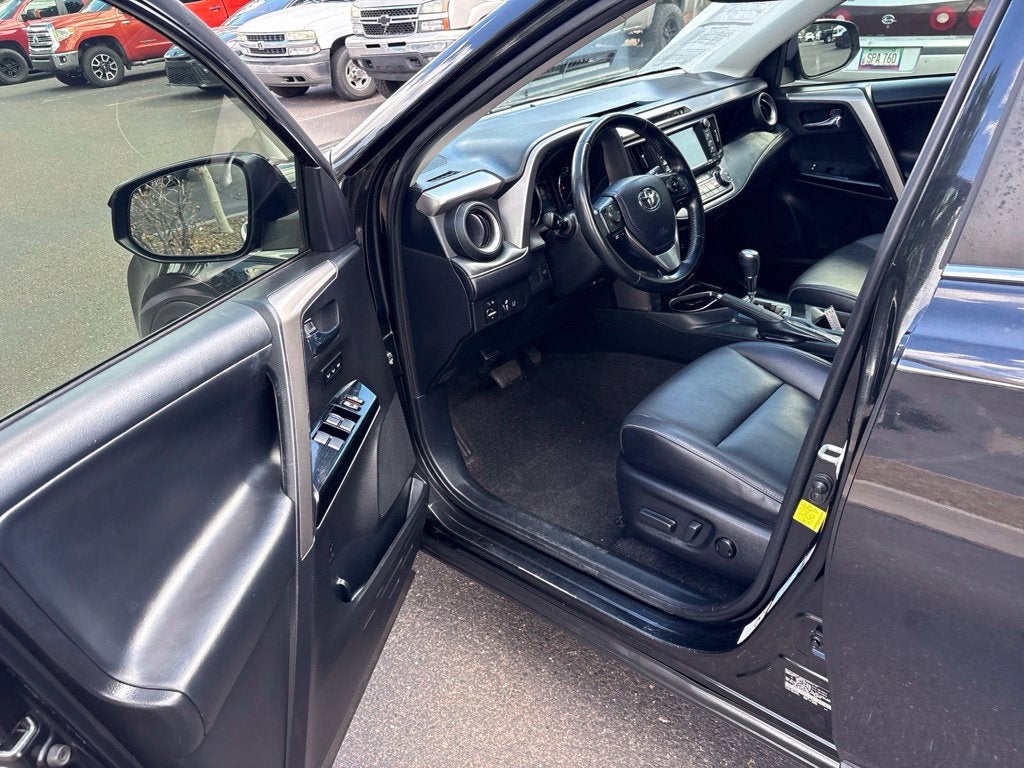 2018 Toyota RAV4 Hybrid Limited