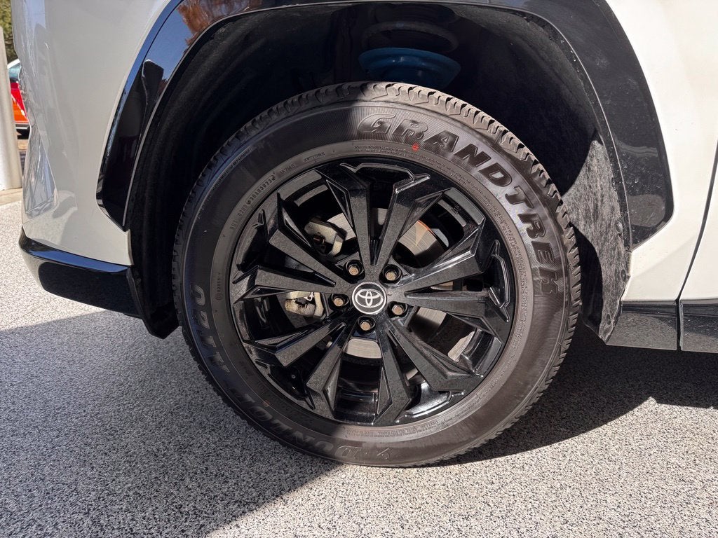 2022 Toyota RAV4 Hybrid XSE