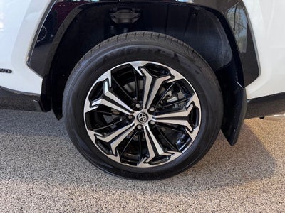 2025 Toyota RAV4 Plug-In Hybrid XSE