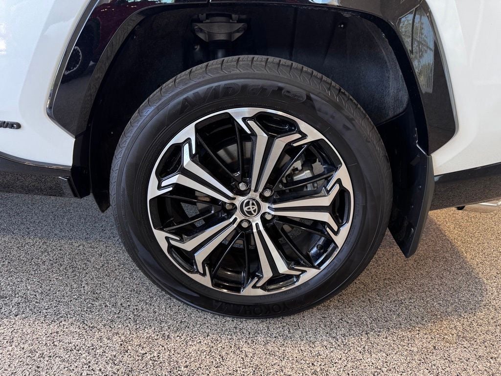 2025 Toyota RAV4 Plug-In Hybrid XSE