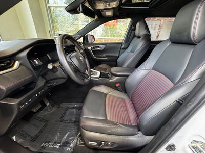 2025 Toyota RAV4 Plug-In Hybrid XSE