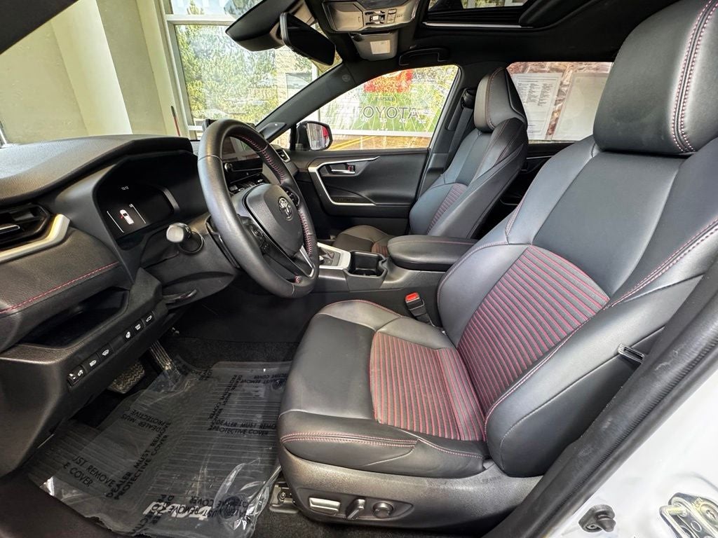 2025 Toyota RAV4 Plug-In Hybrid XSE