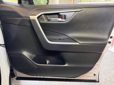 2025 Toyota RAV4 Plug-In Hybrid XSE