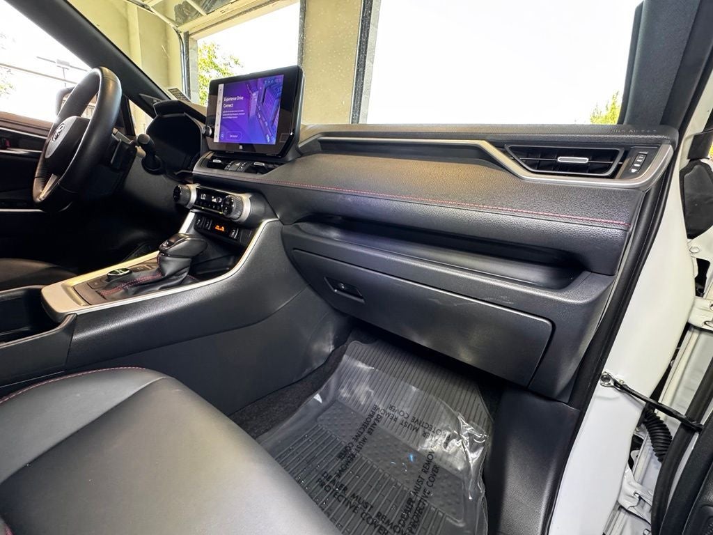 2025 Toyota RAV4 Plug-In Hybrid XSE