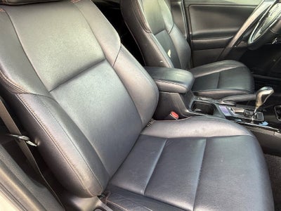2018 Toyota RAV4 SE