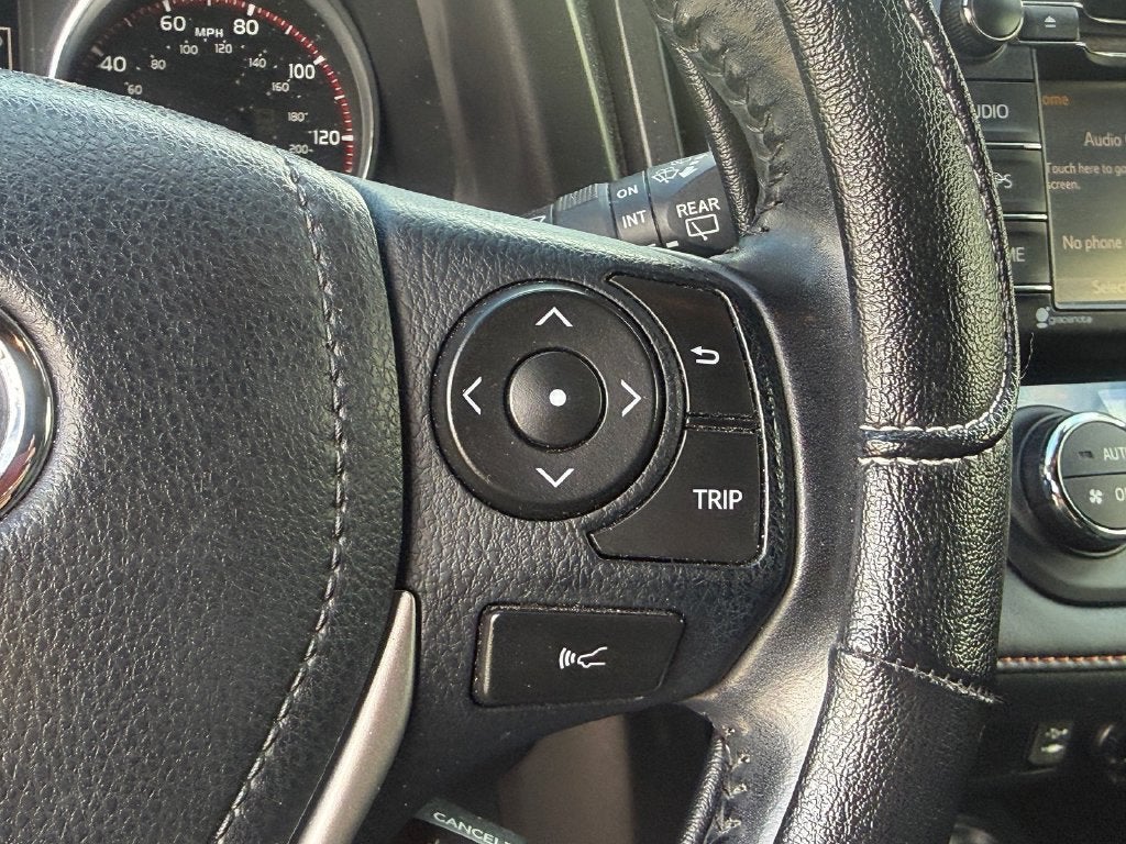 2018 Toyota RAV4 SE