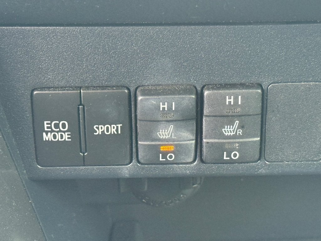 2018 Toyota RAV4 SE