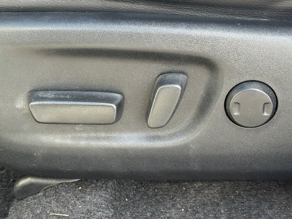 2018 Toyota RAV4 SE
