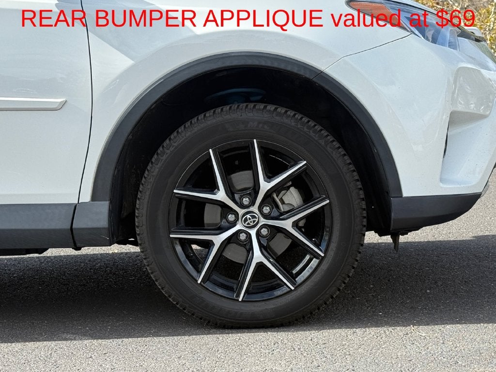2018 Toyota RAV4 SE