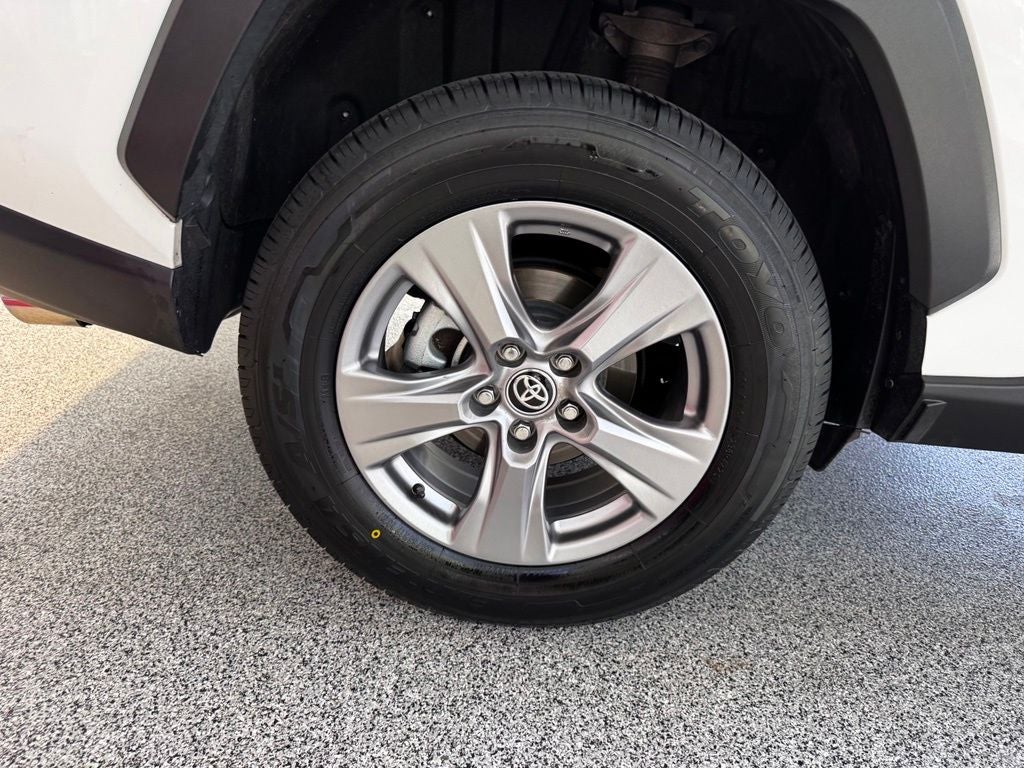 2023 Toyota RAV4 Hybrid LE