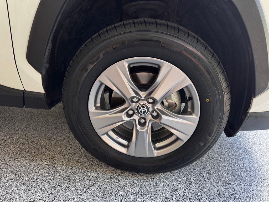 2023 Toyota RAV4 Hybrid LE