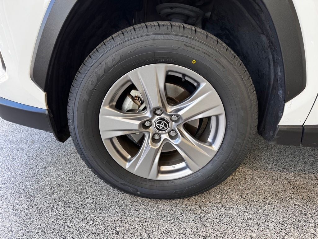 2023 Toyota RAV4 Hybrid LE